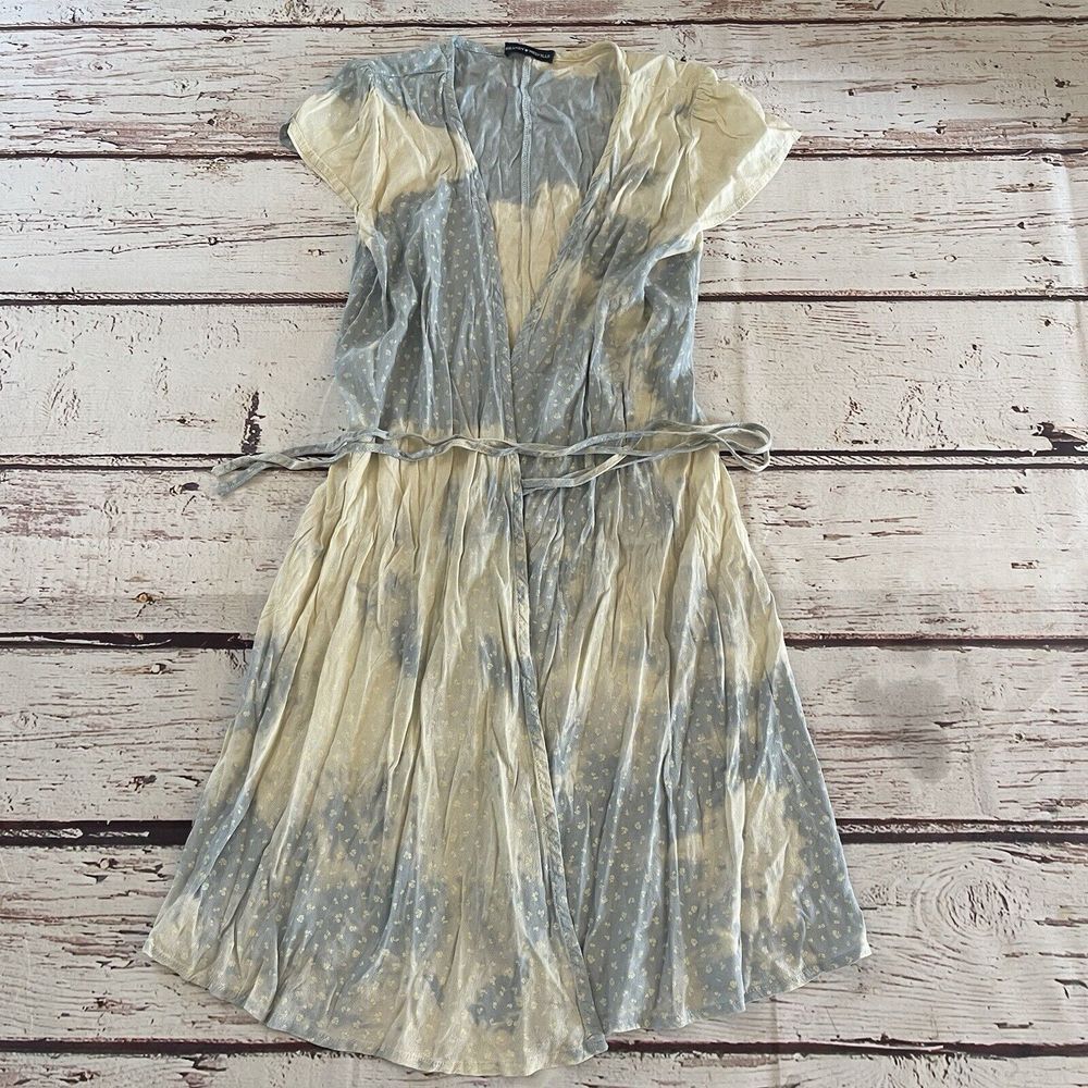 Brandy Melville Wrap Dress Blue Flowers Cap Sleeves Lightweight Summer